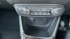 Vauxhall Crossland 1.2 Design 5dr Petrol Hatchback